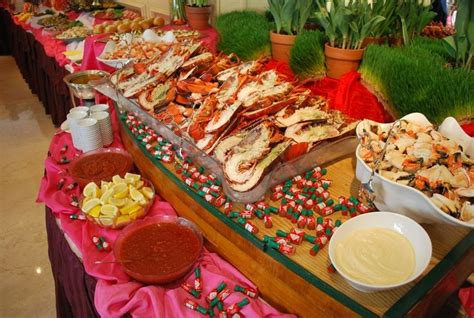 garden city hotel brunch buffet.